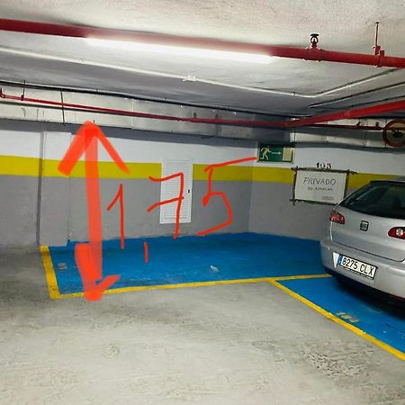 First Line! Art-Apartment On The Seafront Of Marbella With Swimming Pool Eksteriør bilde