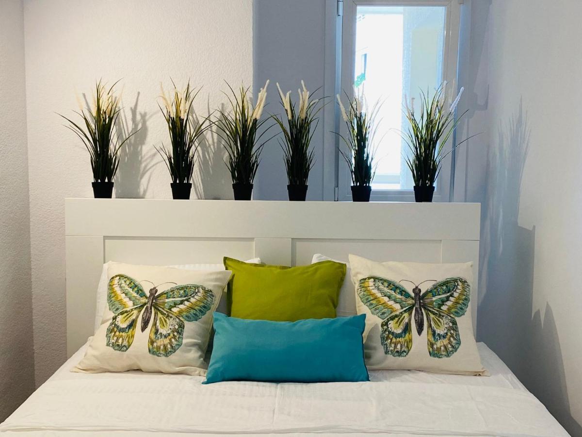 First Line! Art-Apartment On The Seafront Of Marbella With Swimming Pool Eksteriør bilde
