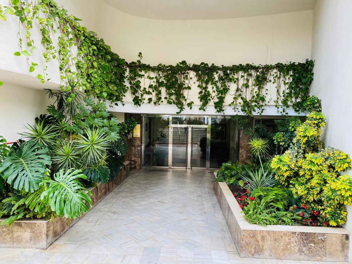 First Line! Art-Apartment On The Seafront Of Marbella With Swimming Pool Eksteriør bilde