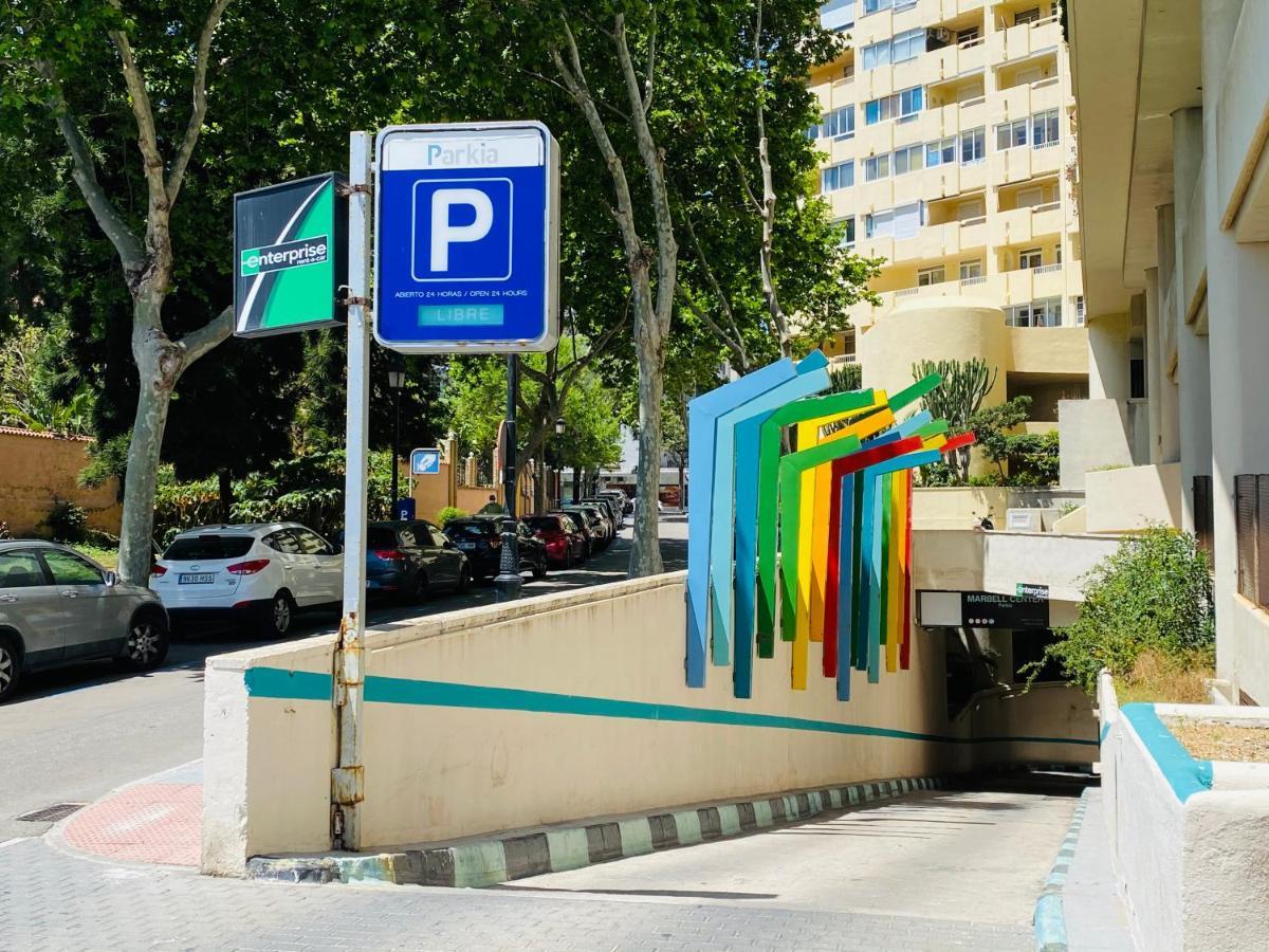 First Line! Art-Apartment On The Seafront Of Marbella With Swimming Pool Eksteriør bilde