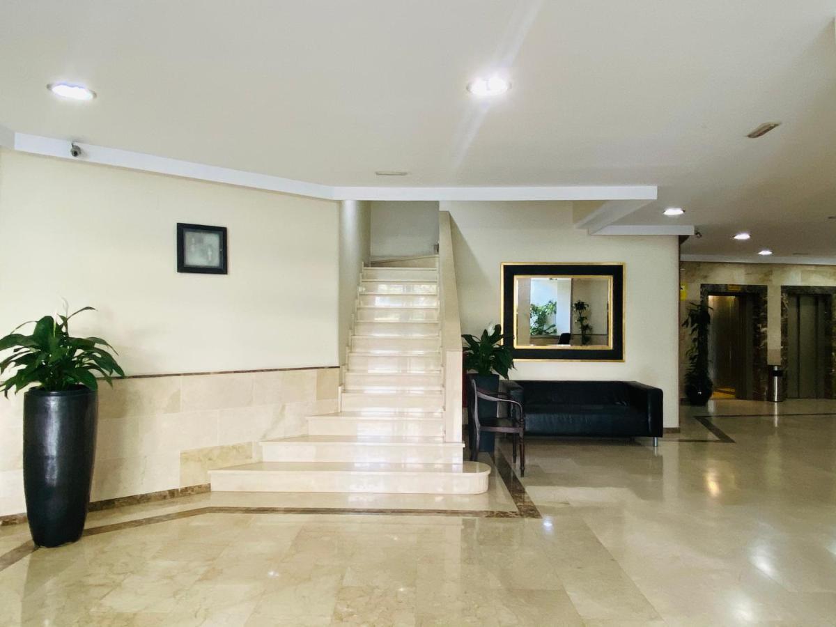 First Line! Art-Apartment On The Seafront Of Marbella With Swimming Pool Eksteriør bilde