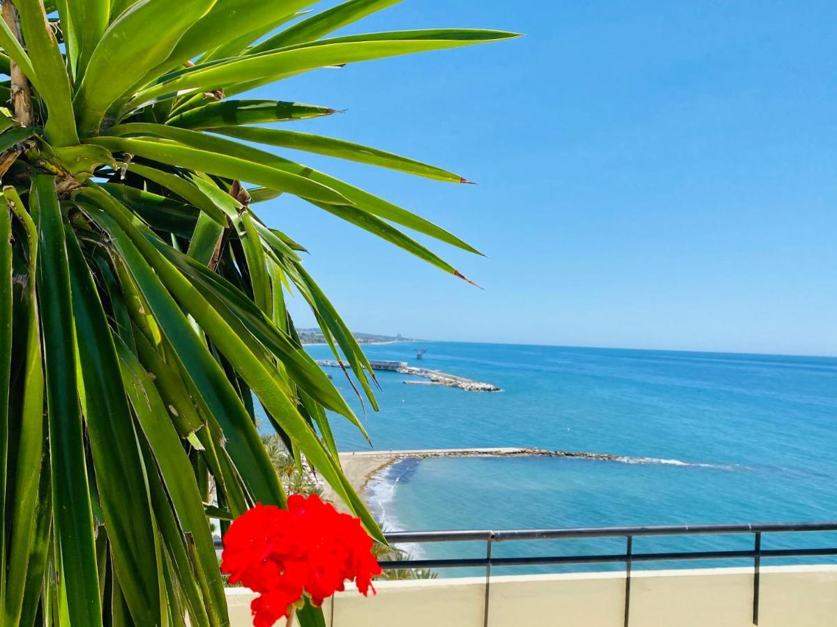 First Line! Art-Apartment On The Seafront Of Marbella With Swimming Pool Eksteriør bilde