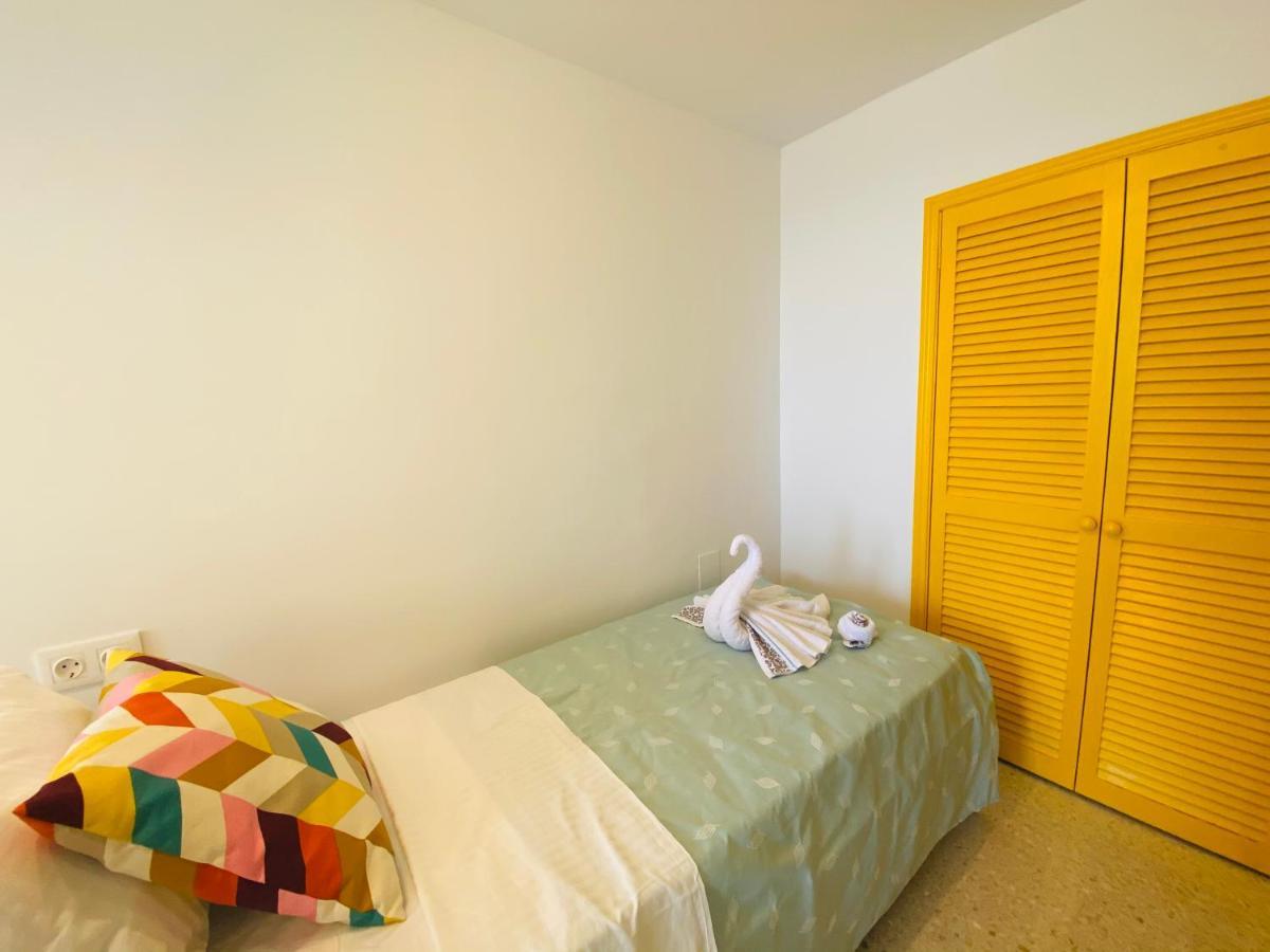 First Line! Art-Apartment On The Seafront Of Marbella With Swimming Pool Eksteriør bilde