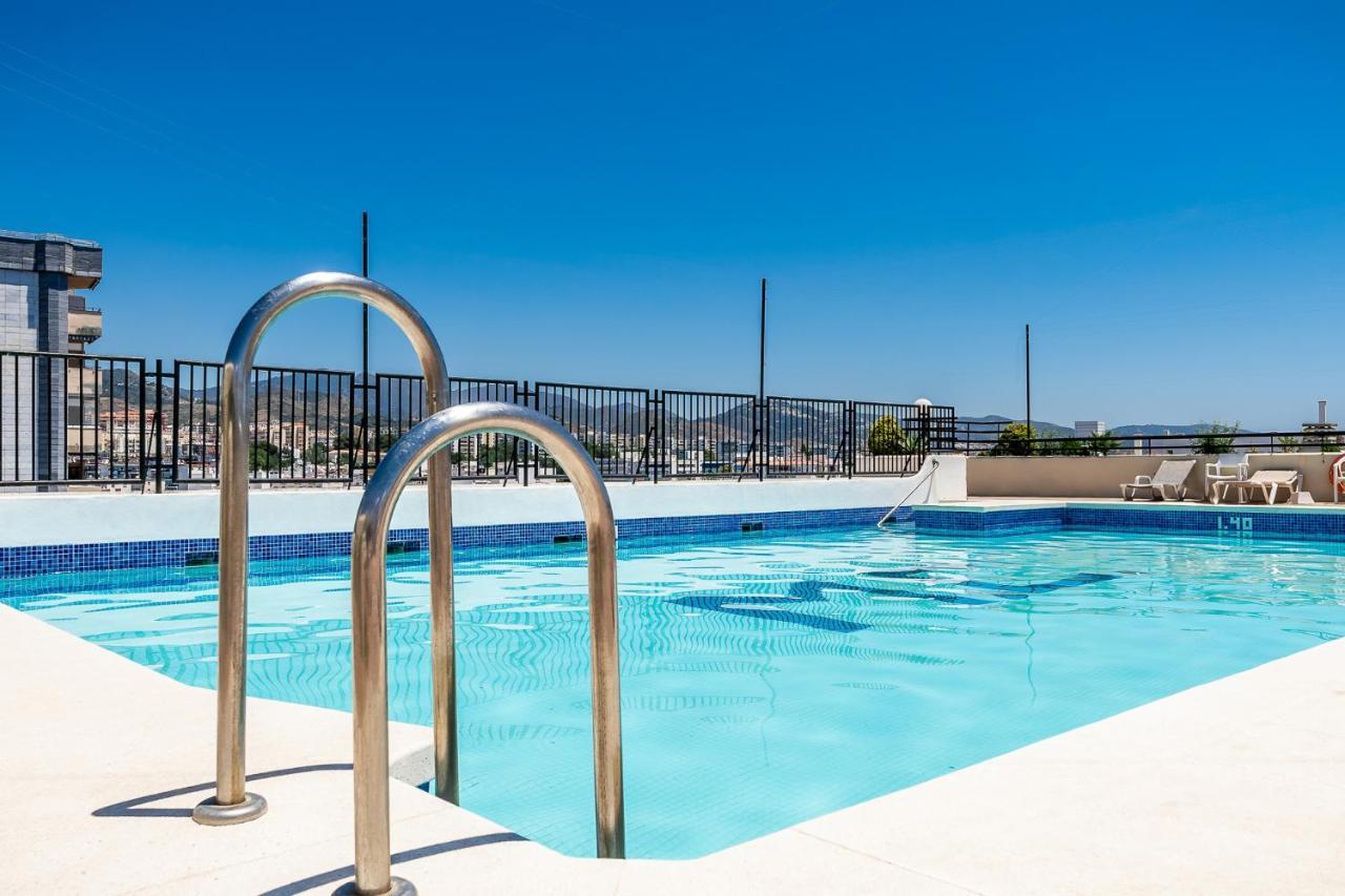 First Line! Art-Apartment On The Seafront Of Marbella With Swimming Pool Eksteriør bilde